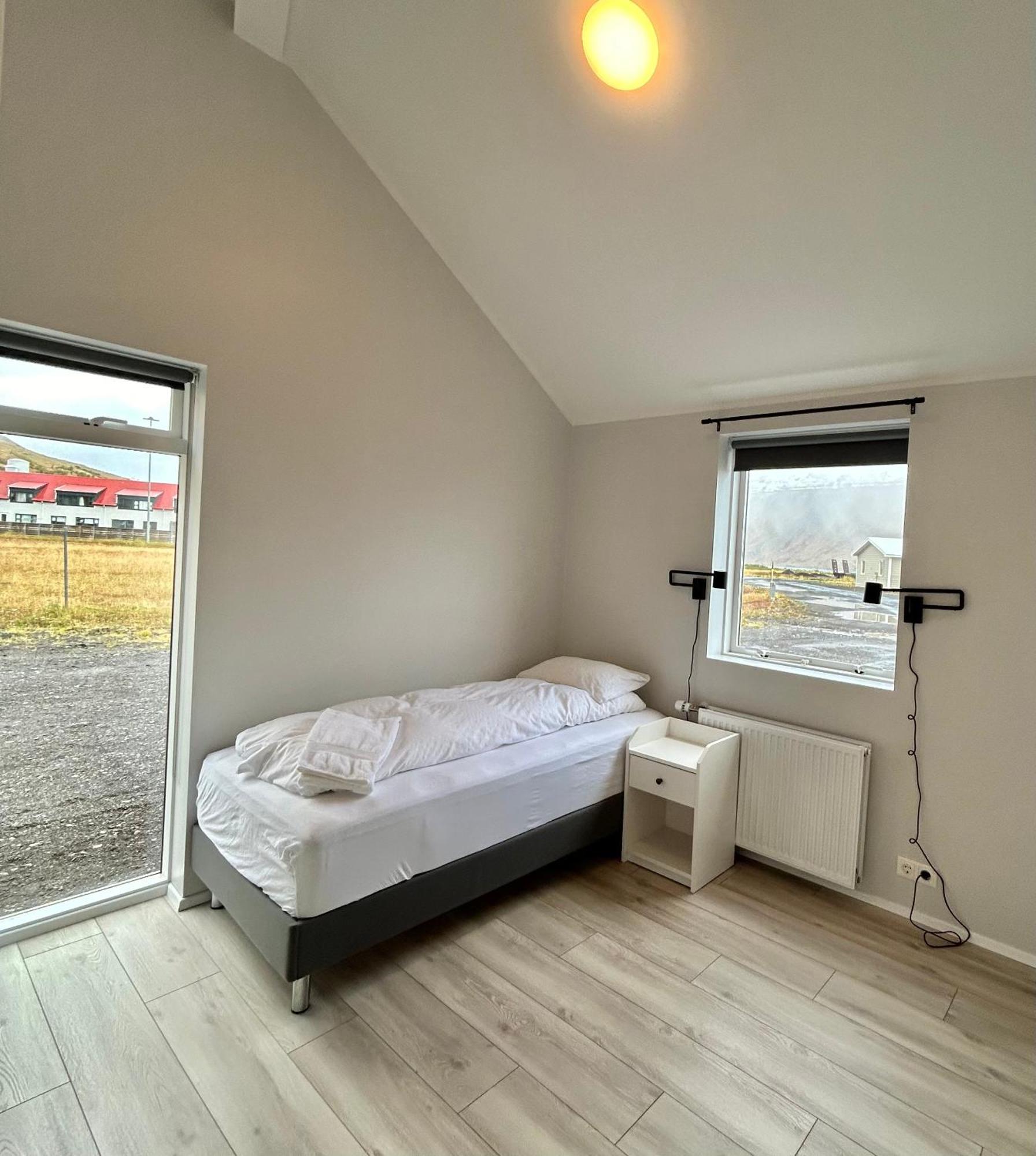 Fisk Club Cottages - Captain'S House Sudureyri ภายนอก รูปภาพ